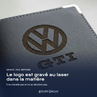 Logo Volkswagen GTI gravé au laser dans le simili cuir
