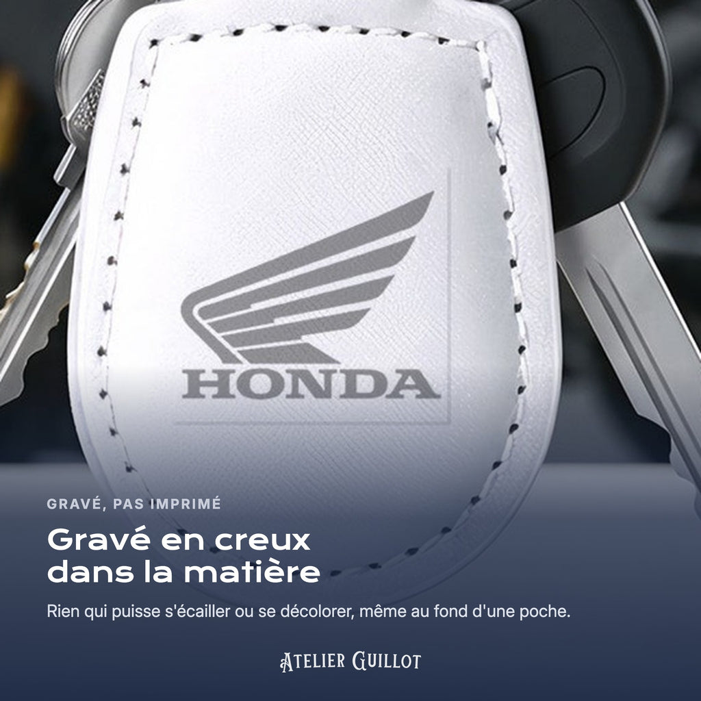 Logo Honda gravé au laser dans le simili cuir