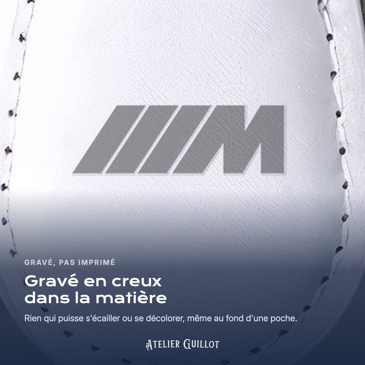 Logo BMW M gravé au laser dans le simili cuir