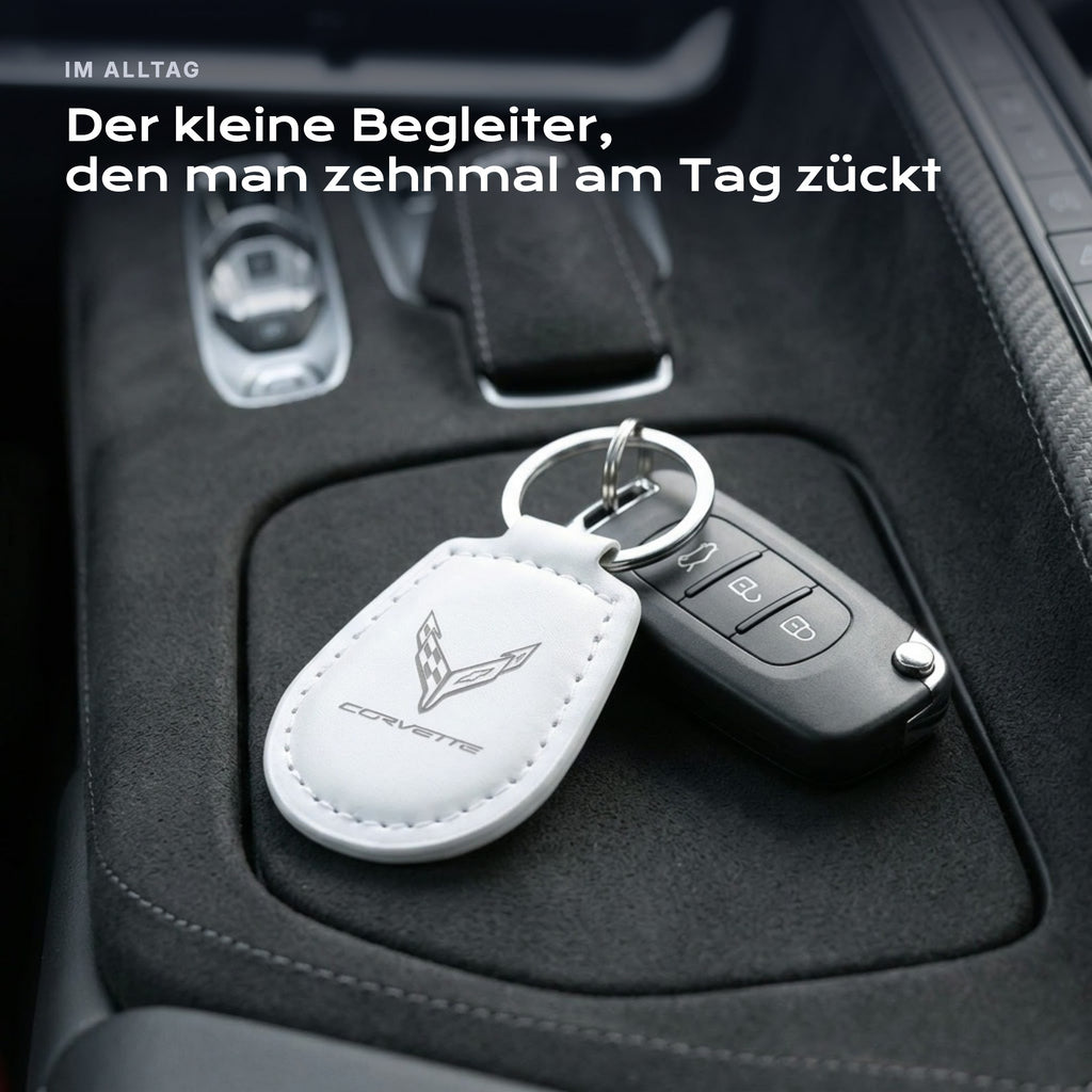 Gravierter Schlüsselanhänger Corvette an einem Schlüssel