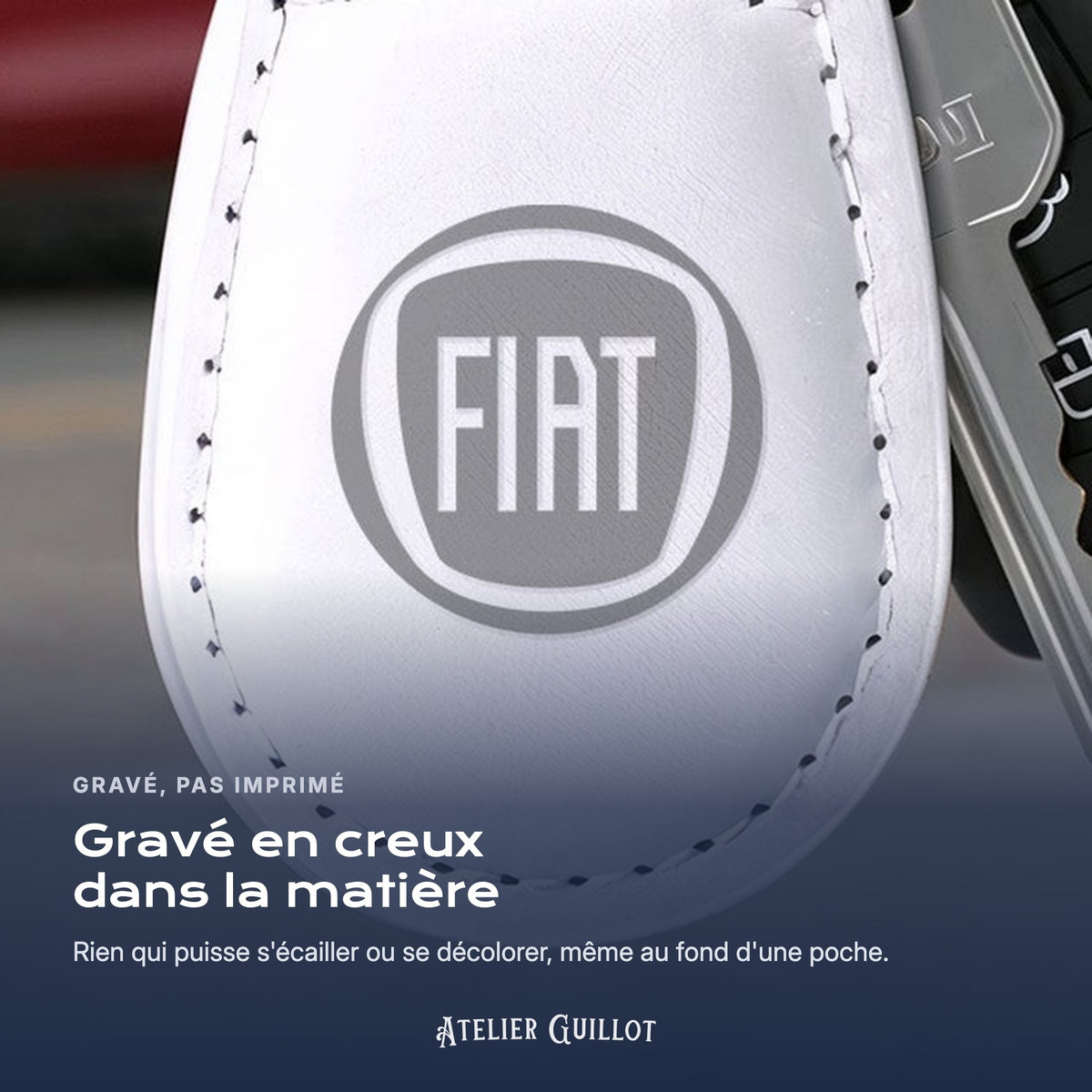 Logo Fiat gravé au laser dans le simili cuir