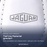 Logo Jaguar, per Laser in Kunstleder graviert
