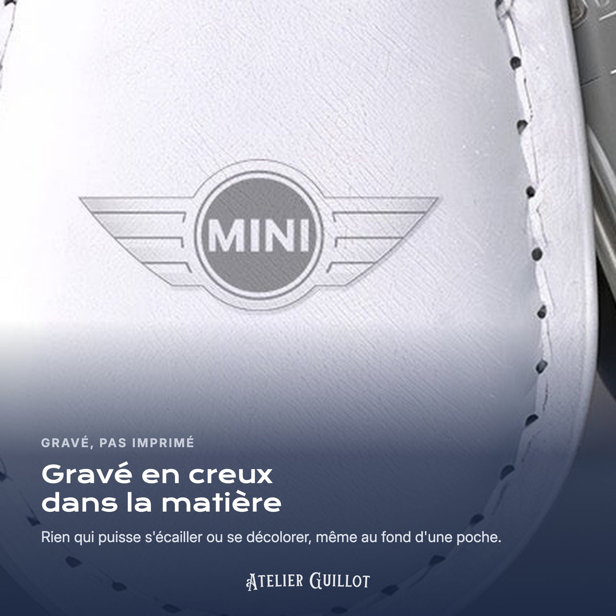 Logo Mini gravé au laser dans le simili cuir