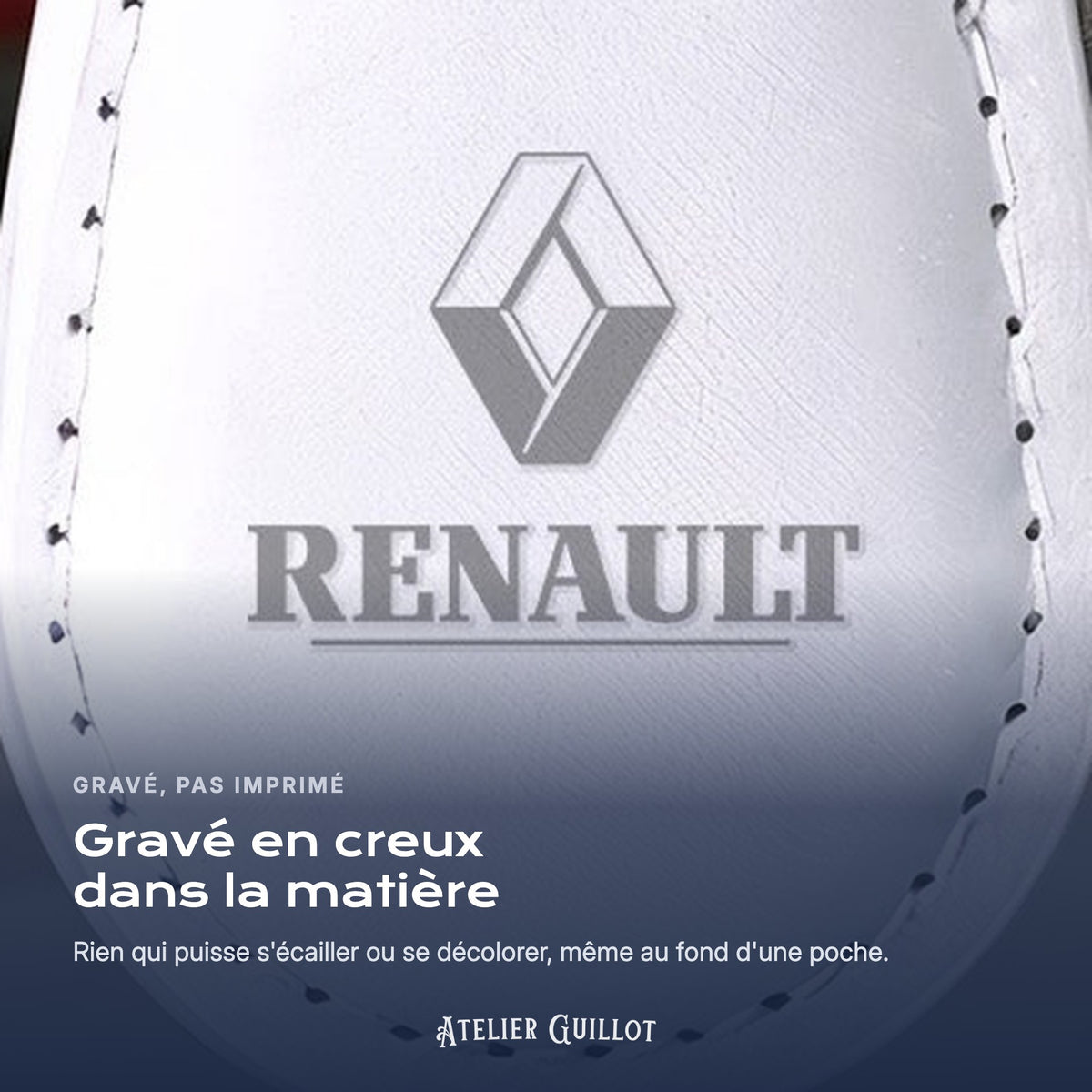 Logo Renault gravé au laser dans le simili cuir