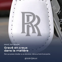Logo Rolls-Royce gravé au laser dans le simili cuir