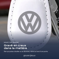 Logo Volkswagen gravé au laser dans le simili cuir