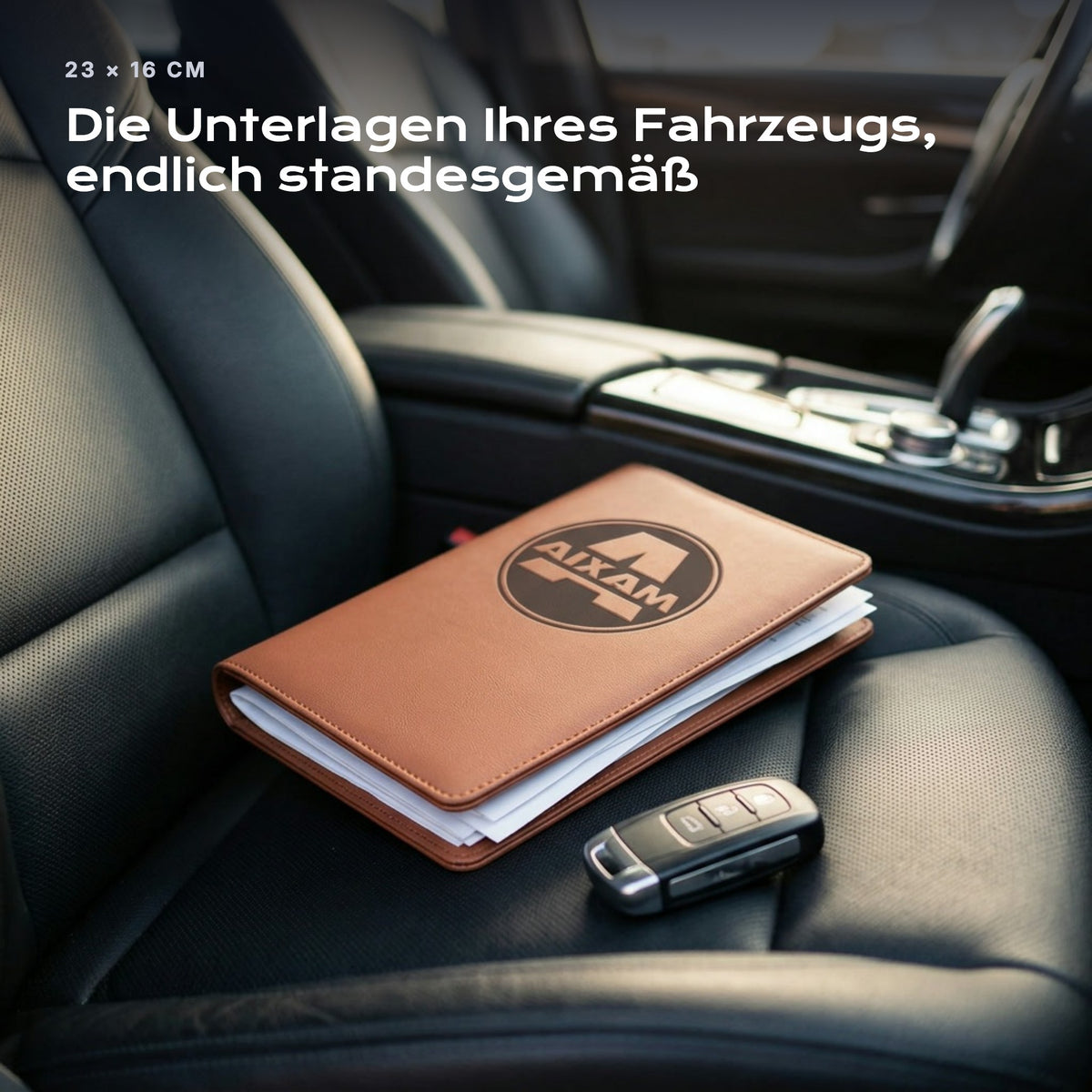 Fahrzeugmappe AIXAM auf einem Autositz, mit Rechnungen