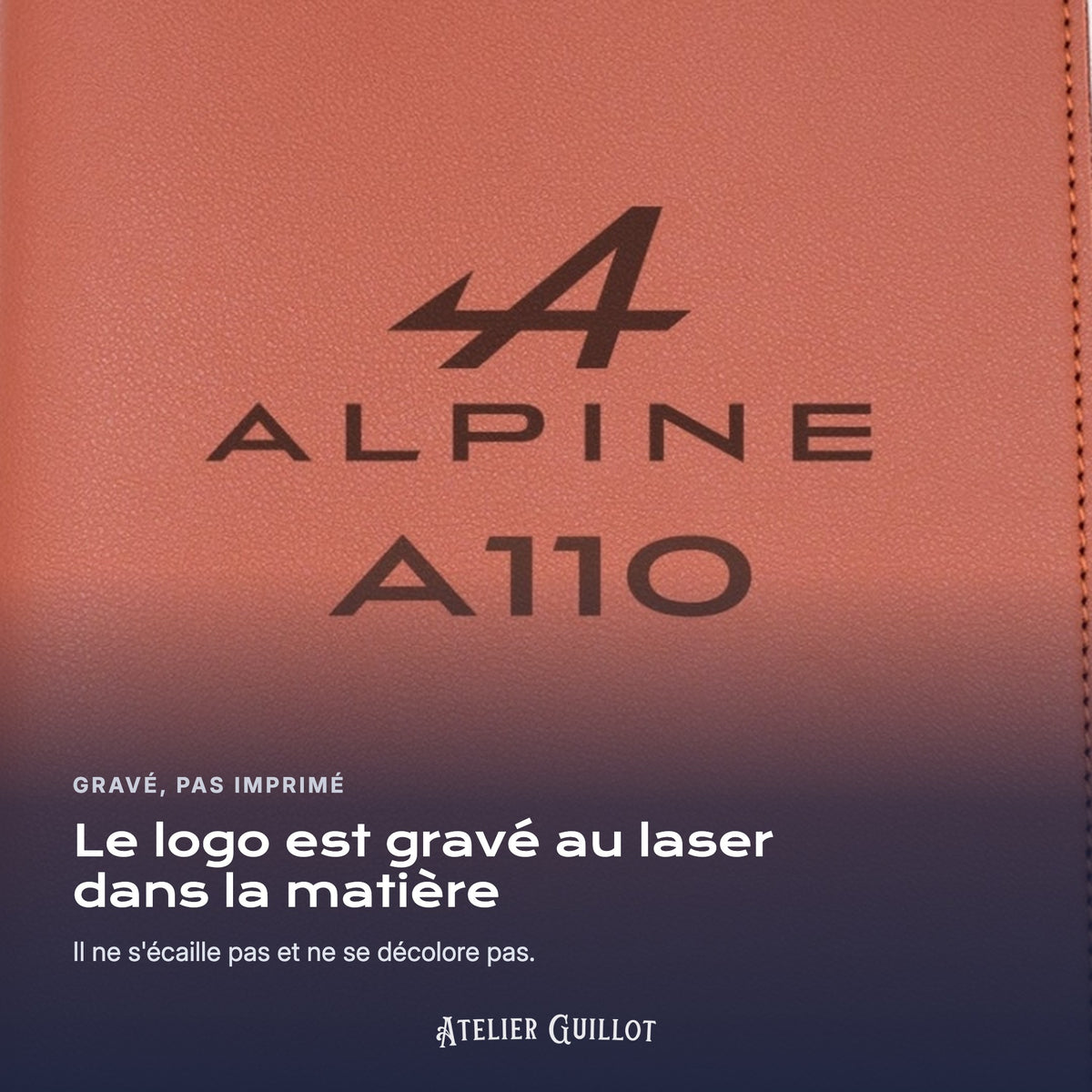 Logo ALPINE A110 gravé au laser dans le simili cuir