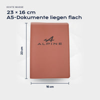 Fahrzeugmappe ALPINE von Atelier Guillot: 23 × 16 cm, A5-Dokumente liegen flach