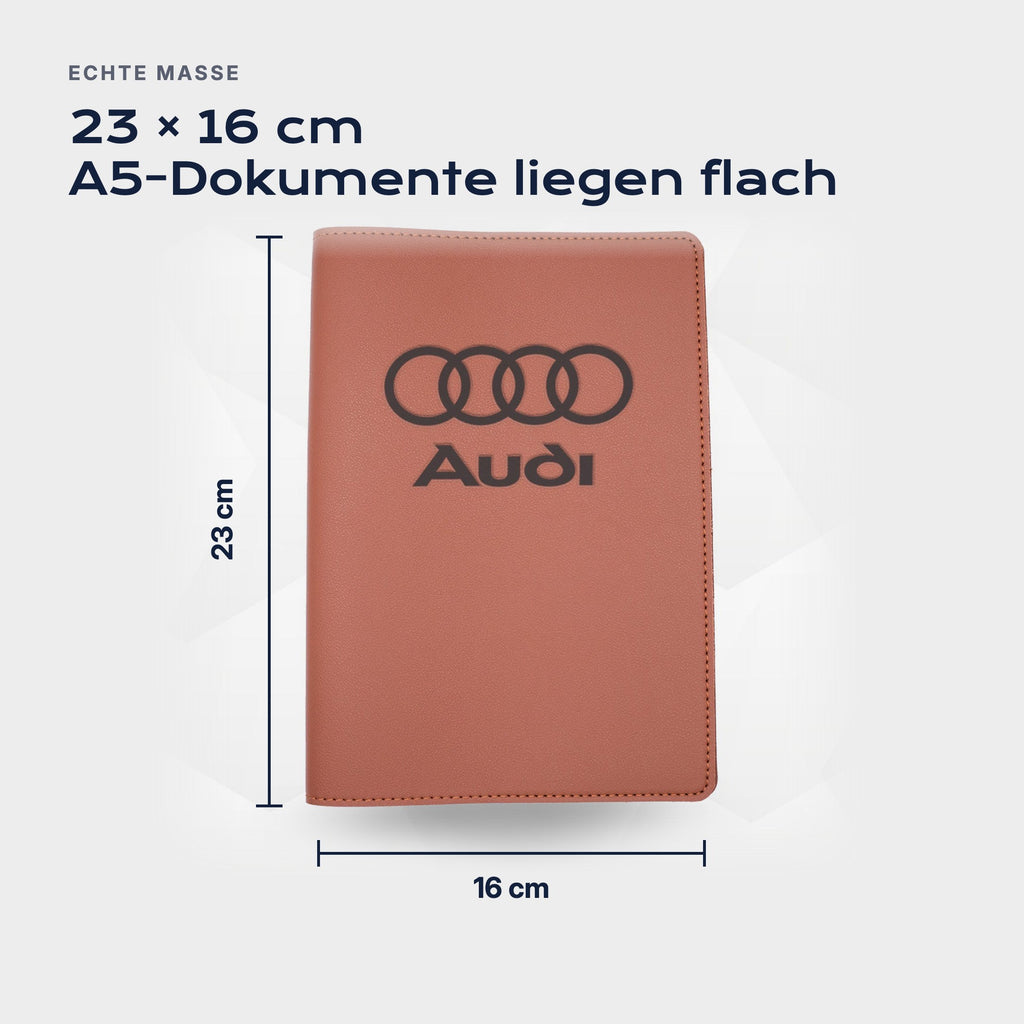 Fahrzeugmappe AUDI von Atelier Guillot: 23 × 16 cm, A5-Dokumente liegen flach