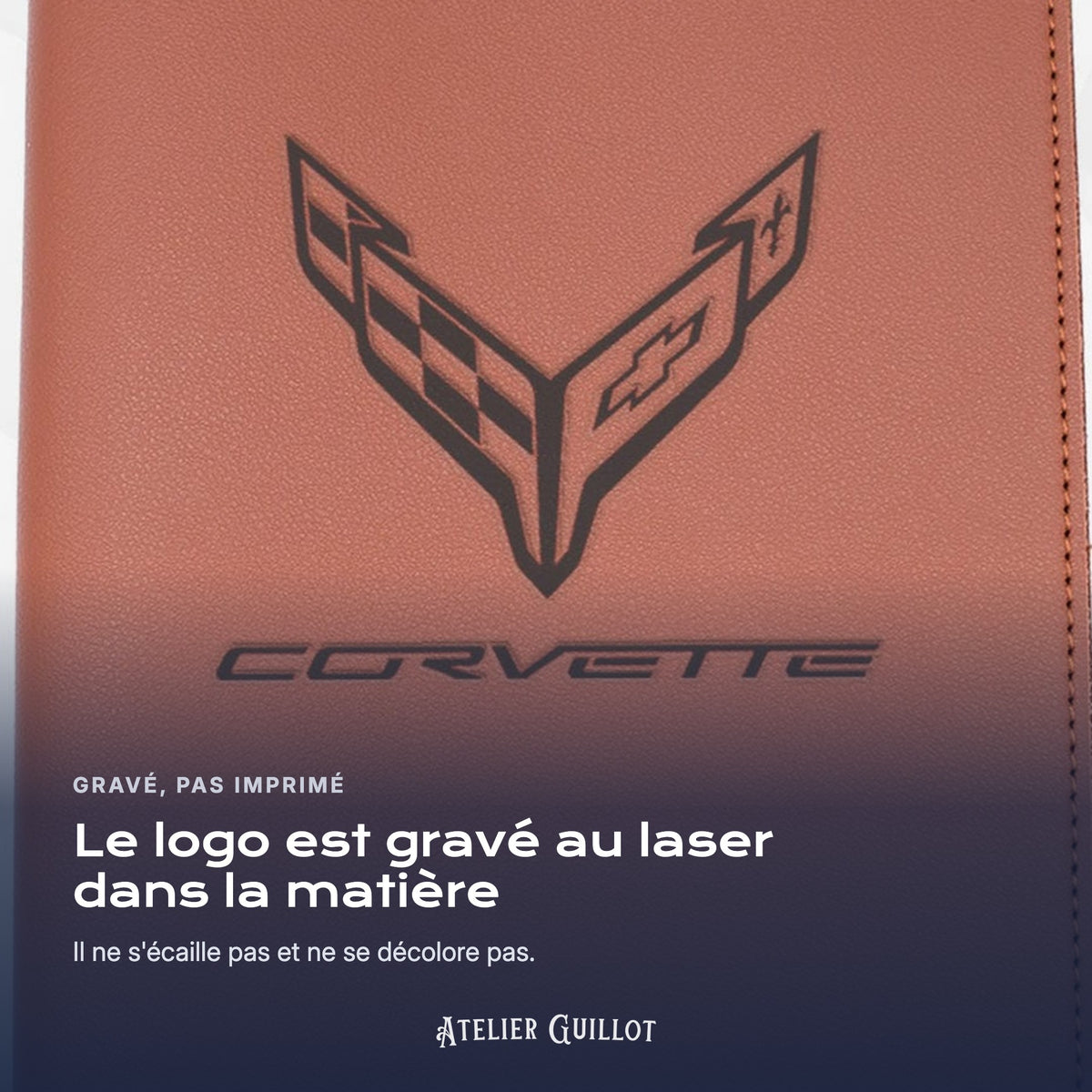 Logo CORVETTE gravé au laser dans le simili cuir