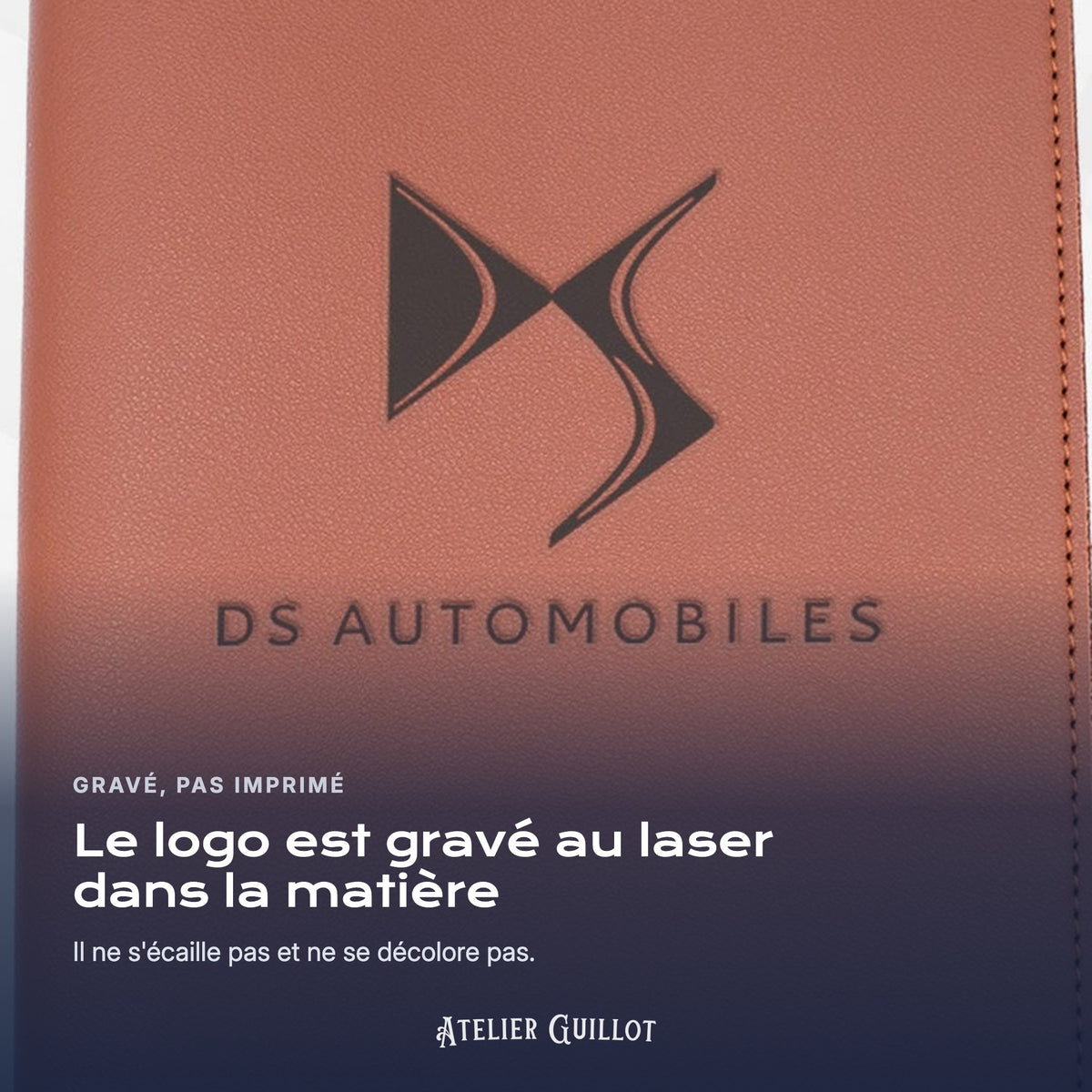 Logo DS-AUTO gravé au laser dans le simili cuir