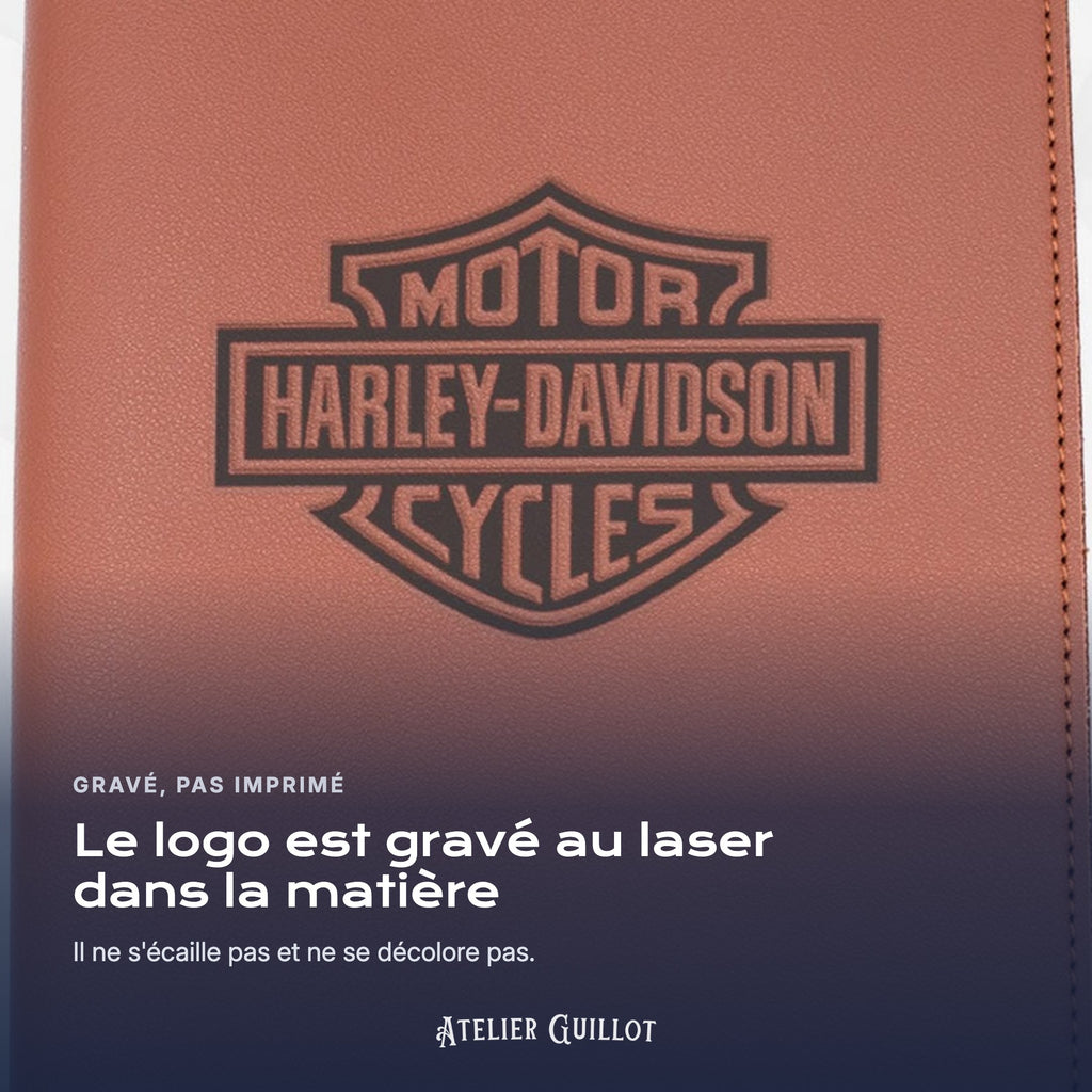 Logo HARLEY-DAVIDSON gravé au laser dans le simili cuir