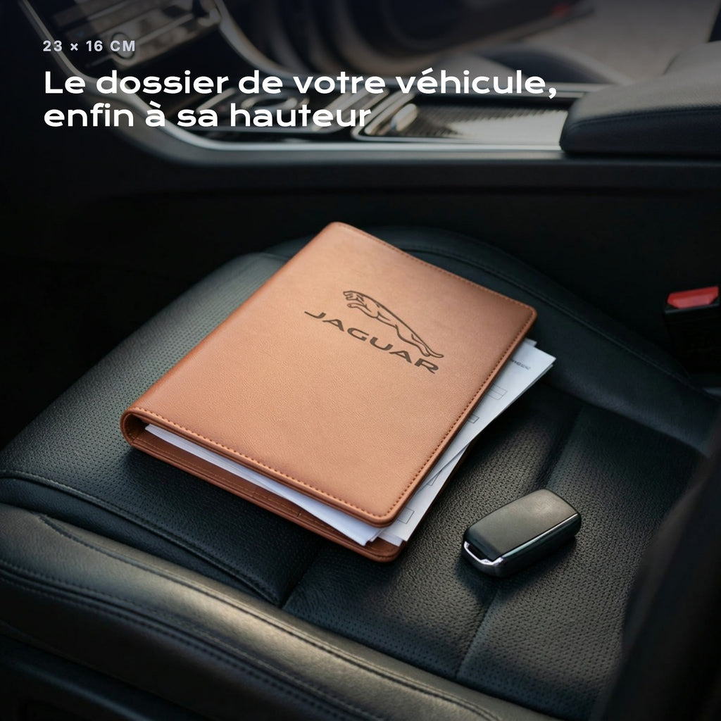 Porte-documents JAGUAR posé sur un siège, avec des factures