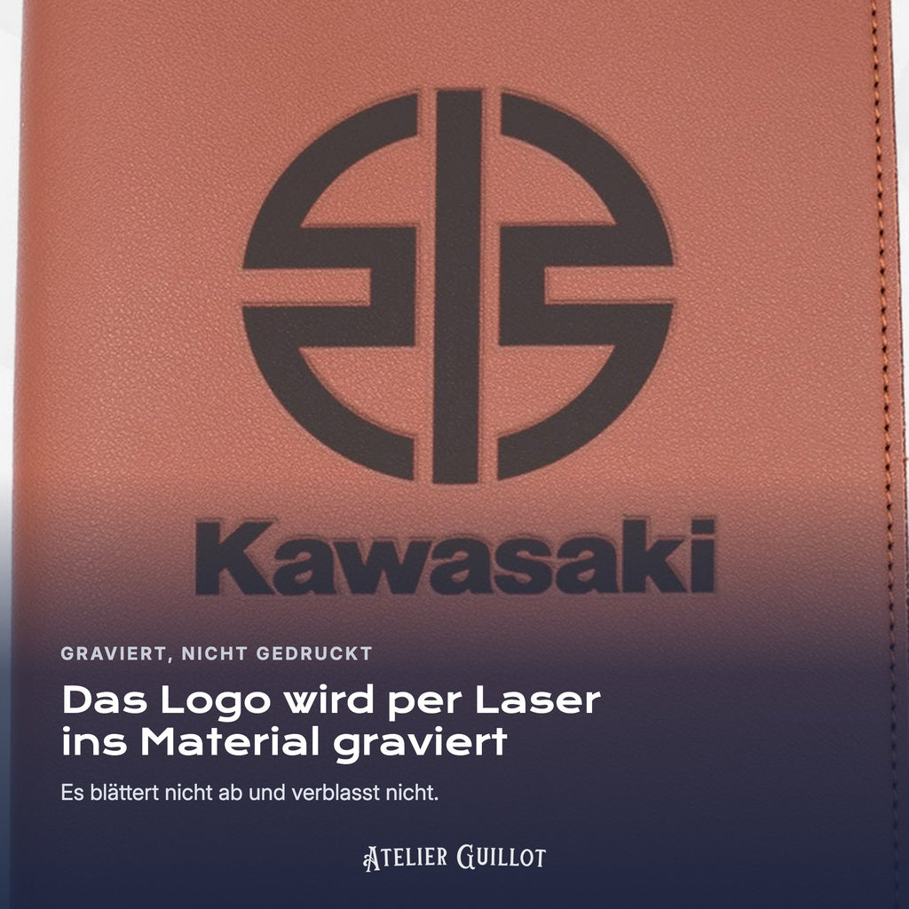 Logo KAWASAKI, per Laser in Kunstleder graviert