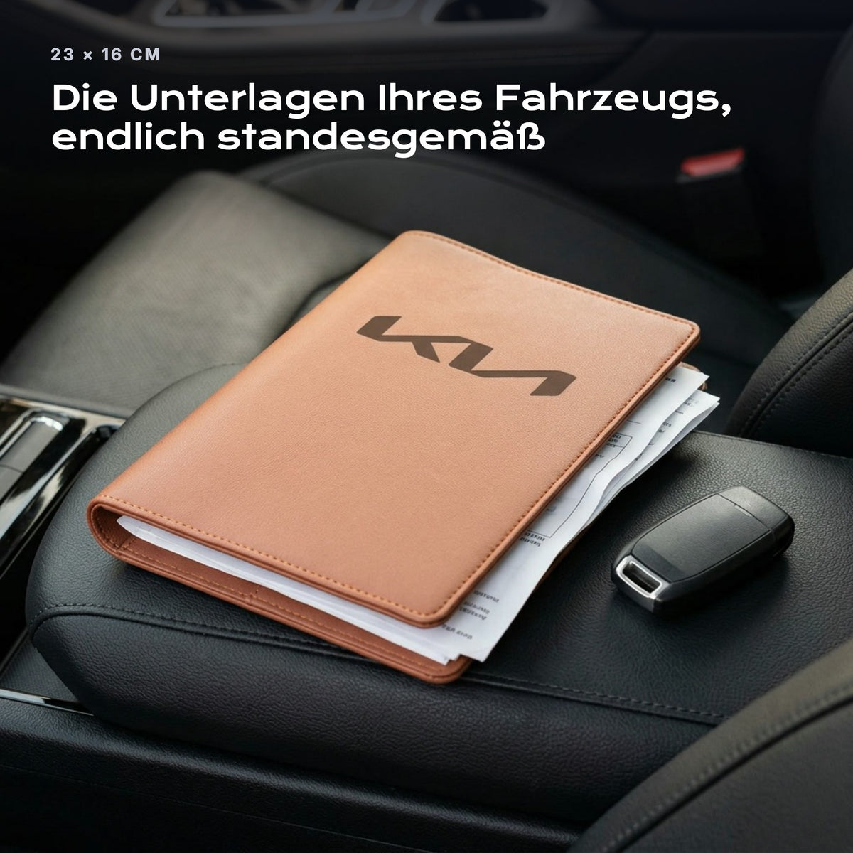 Fahrzeugmappe KIA auf einem Autositz, mit Rechnungen