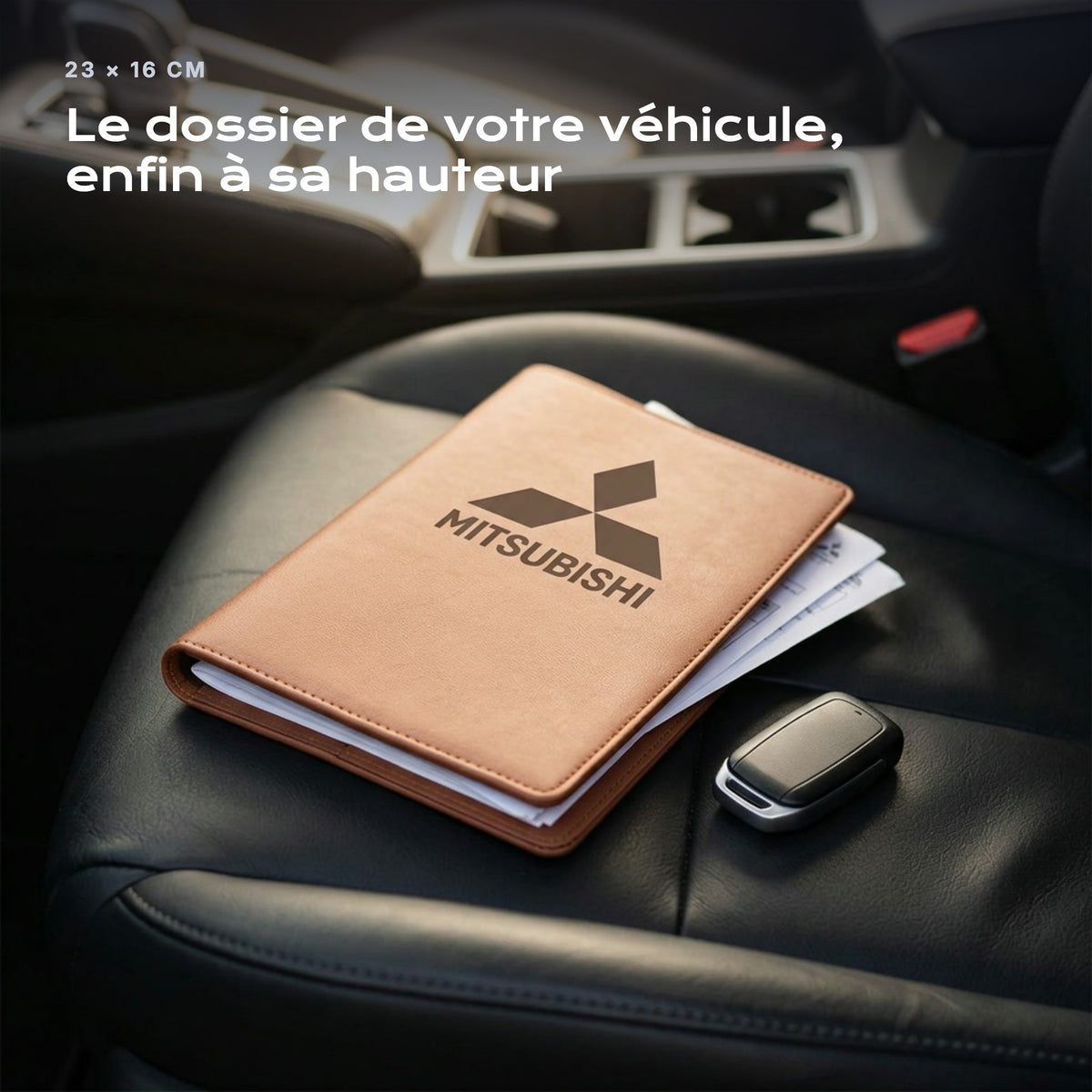 Porte-documents MITSUBISHI posé sur un siège, avec des factures
