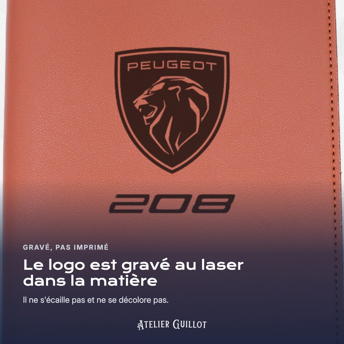 Logo Peugeot 208 gravé au laser dans le simili cuir