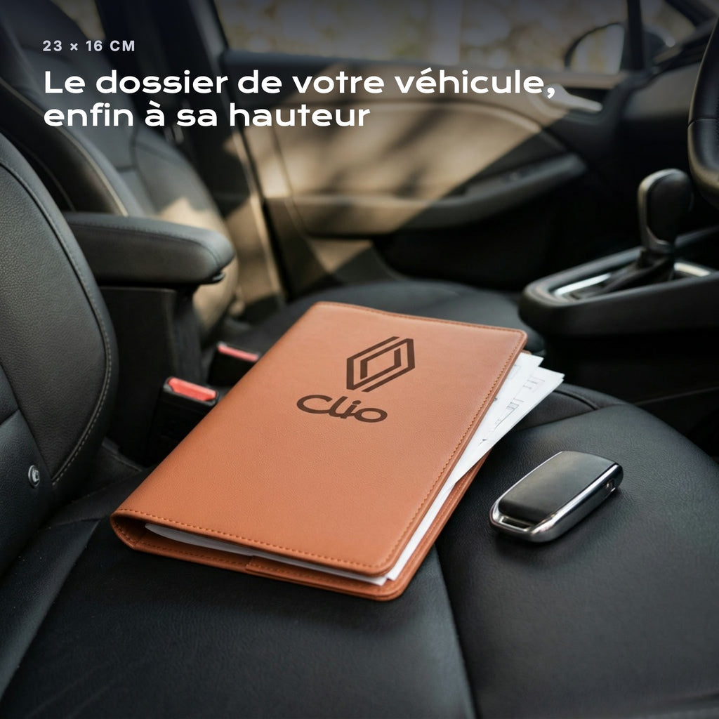 Porte-documents Renault Clio posé sur un siège, avec des factures