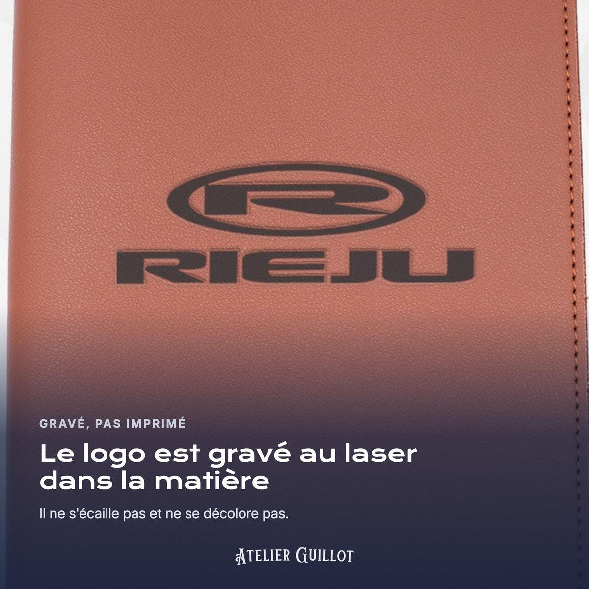 Logo RIEJU gravé au laser dans le simili cuir