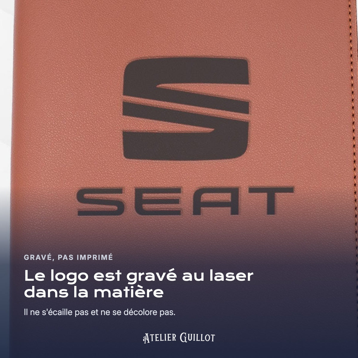 Logo SEAT gravé au laser dans le simili cuir