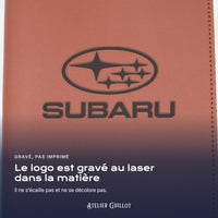 Logo SUBARU gravé au laser dans le simili cuir
