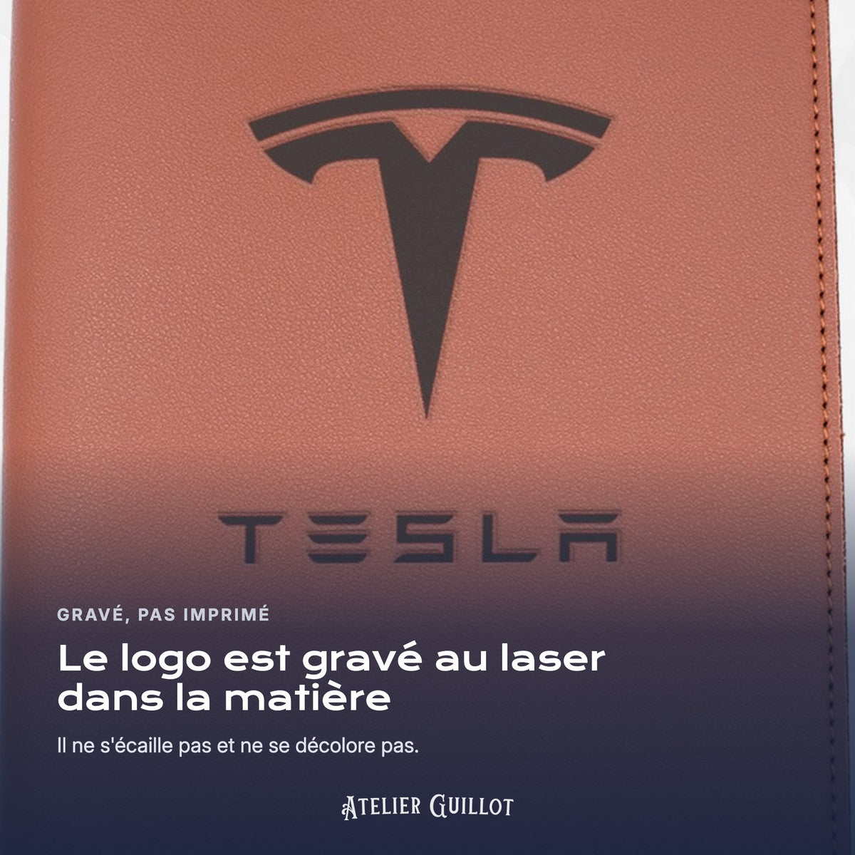 Logo TESLA gravé au laser dans le simili cuir