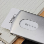 Charger l&#39;image dans la galerie, Porte cartes de visite rigide en aluminium
