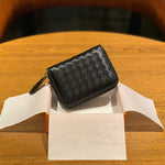 Charger l&#39;image dans la galerie, porte cartes de luxe en cuir noir 
