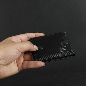 Porte cartes en cuir noir effet carbone